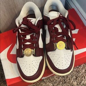 Nike Dunk Low SE Burgundy White Women’s Size 7.5